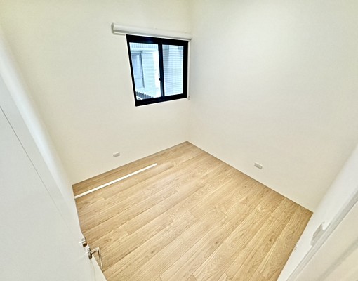 近74高鐵🌺華相楓park🌺全新三房平車🌺空屋冷氣🌺 - Image 5