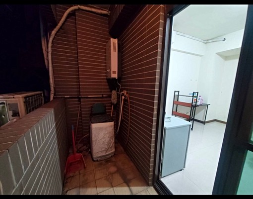 新豐街麥當勞全聯旁室內電梯套房 - Image 4