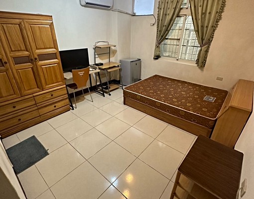 金山街後段採光佳大套房CP值高無電梯 - Image 2