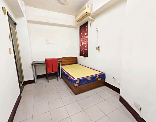 五義街優質套房(麥當勞中國醫,一中商圈) - Image 1