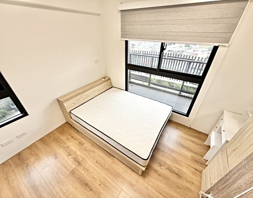 小洪精選-全新大露臺二房💜家俱電全配💜高摟採光 - Image 9