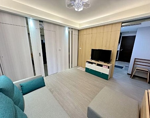 美裝25藝3房車 - Image 1