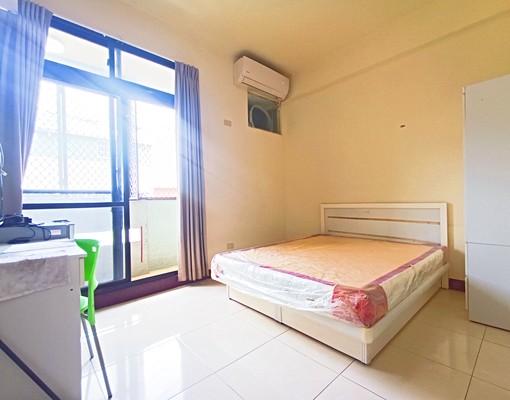 ★可租補★陽台★網路★第四台★ - Image 1