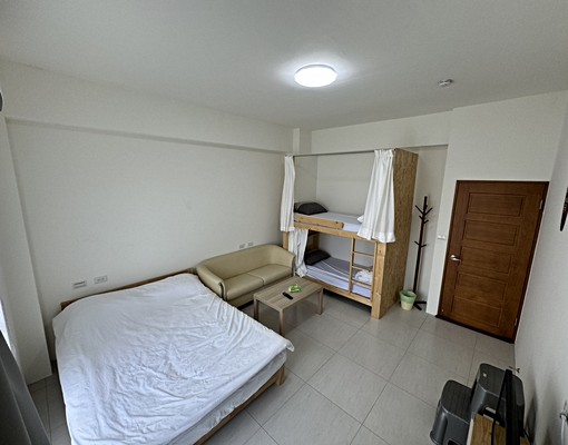 頭城全新裝潢透天別墅新市區及海邊(含全部傢俱) - Image 9