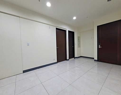 可短租說明在特色裡~豐花園高樓景觀三房平車~屋主自租 - Image 4