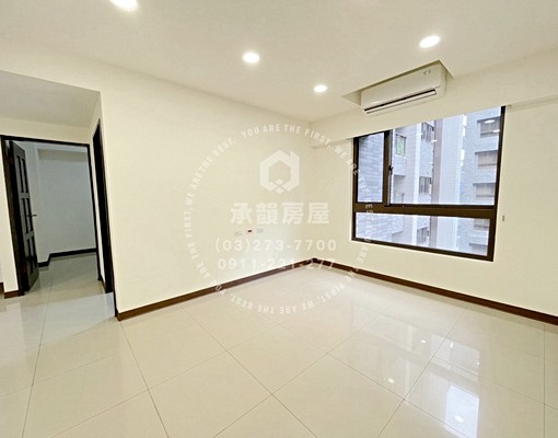 可入籍補助💙經國水岸特區精品美宅兩房💙含車位管理費 - Image 1