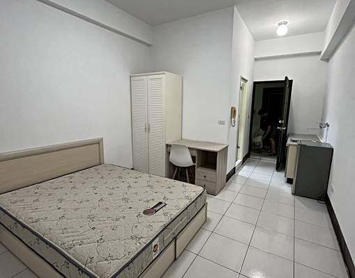 中學大學電梯美套房 - Image 3