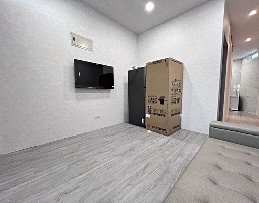 😍三和捷運2房😍全新裝潢👍家具電皆附👍 - Image 2