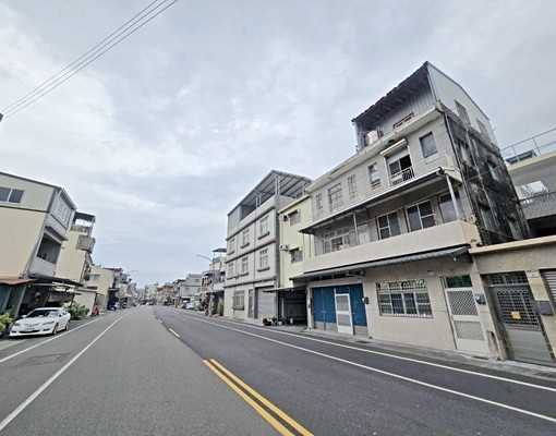 近高大16米路上透天店住~ - Image 1