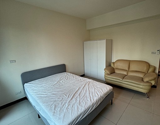 沙鹿北勢東路路易莎隔壁 - Image 2