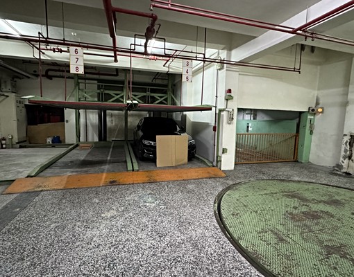機械車位緊鄰中山國中捷運站 - Image 4