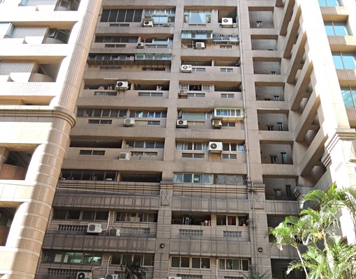 景平捷運挑高4米2(可申請租屋補助) - Image 8