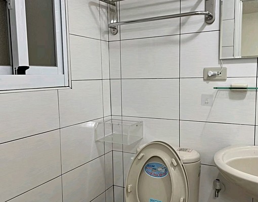 （前鎮漁港)單層樓超大套房！ - Image 8