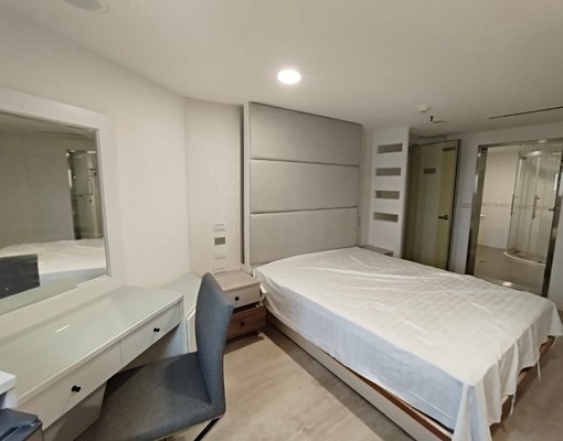 市中心《電梯套房租金含水電費》 - Image 3