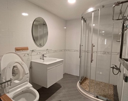 市中心《電梯套房租金含水電費》 - Image 5