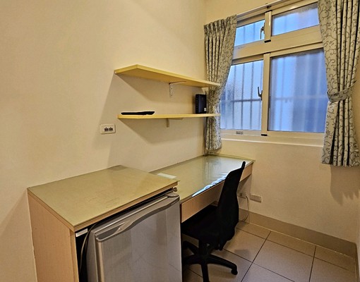 近成德路♥時尚與美學の新概念*室內機車位 - Image 3