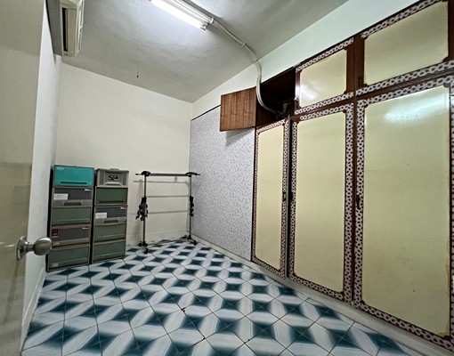 社宅可租補入籍!民族商圈低樓3房 - Image 3