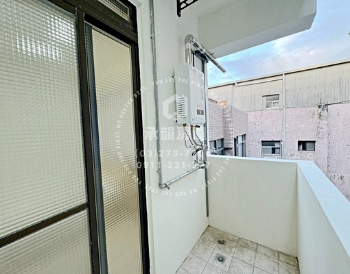 可補助入籍💙南門旁大露臺一房一廳翻新美寓住家套房 - Image 9