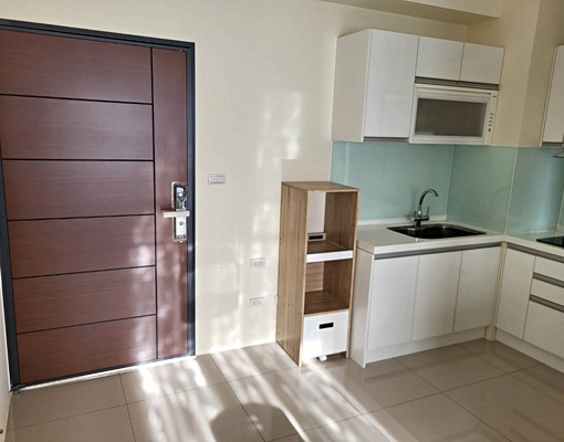 全新電梯大樓二房出租近香山國小 - Image 2