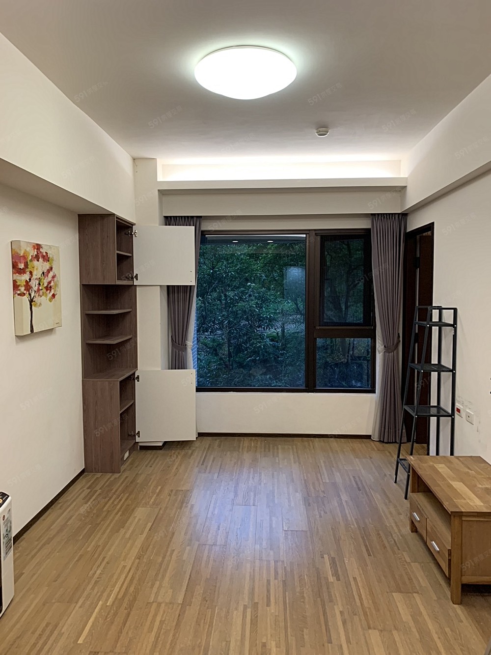 採光綠樹景觀大客廳