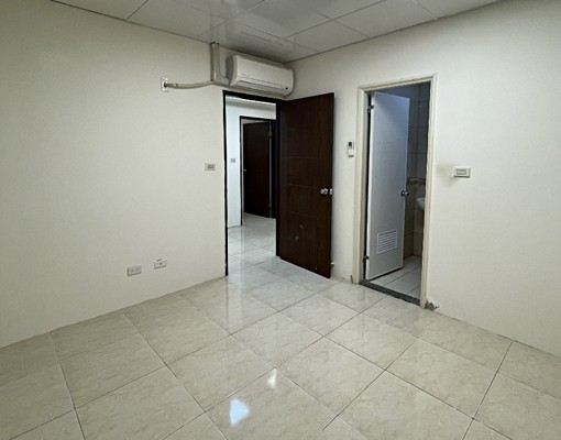 10分鐘達「北市科」,大空間電梯三房兩衛,對外陽台,樓下全聯 - Image 6