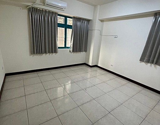 近大遠百.大四房.部份傢俱.平面車位 - Image 8