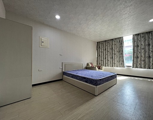 台南租屋~東門電梯套房(201) - Image 3