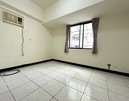 🔥小吳招租金城商圈電梯方正3房🔥 - Image 3