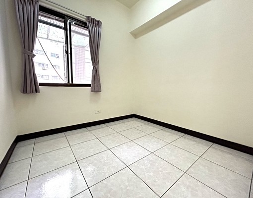 🔥小吳招租金城商圈電梯方正3房🔥 - Image 4