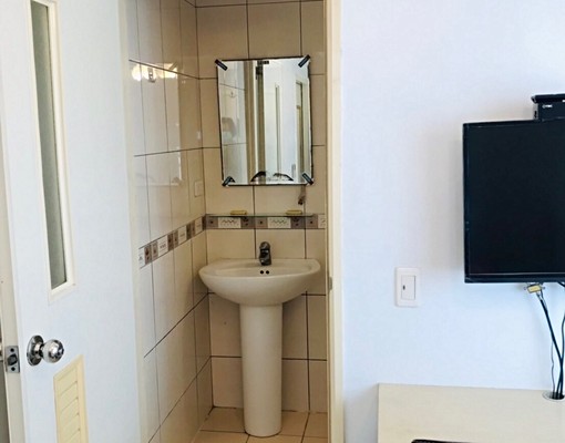 台水台電逢甲精品套房近大遠百新光三越 - Image 2