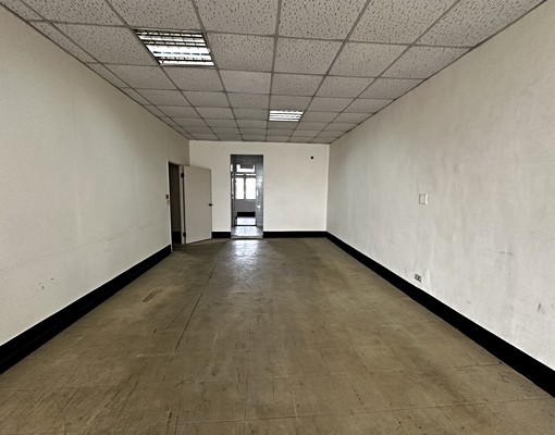 重慶北路4段大馬路透天出租 - Image 13