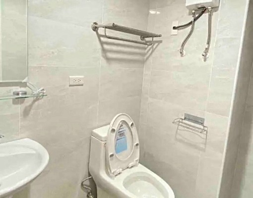 文心家樂福精緻陽台大套房 - Image 5