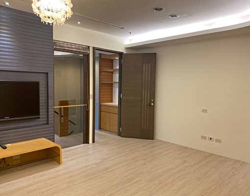 竹北租屋高鐵五房。樓中樓高級住宅 - Image 8