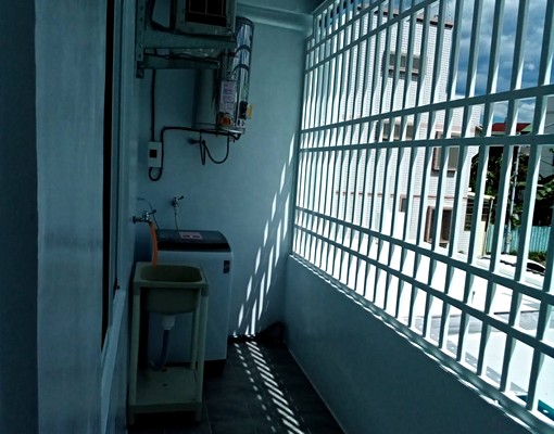 二樓大戶環境舒適有廚房及獨立陽台 - Image 2