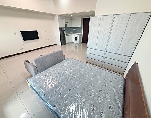 【菜寮捷運共構宅】新家具家電,可租補 - Image 1