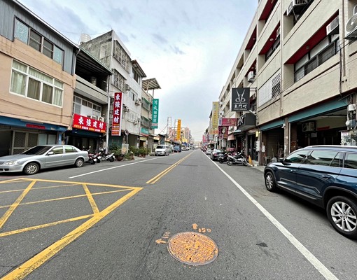 員林國小旁美建地