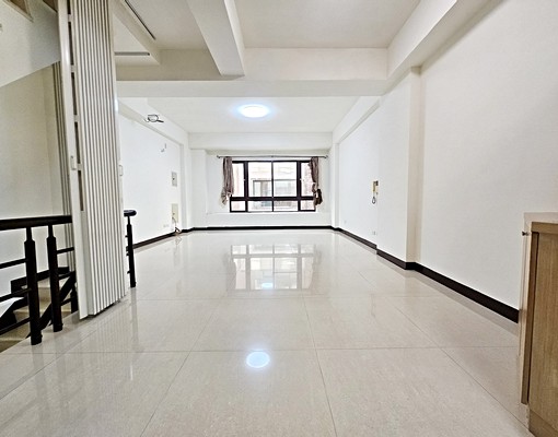 👍👍誠信小施湖美高級富人區神明祖先寵物友善車墅🉑租補 - Image 2