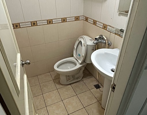 近中正藝文特區,生活機能便利 - Image 4