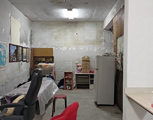 一樓住辦倉庫(門口方便停車上下貨) - Image 6