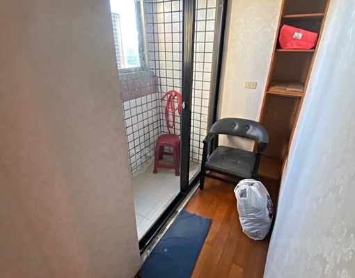 水湳愛買茶六附近/精美裝潢三房休旅車位 - Image 9