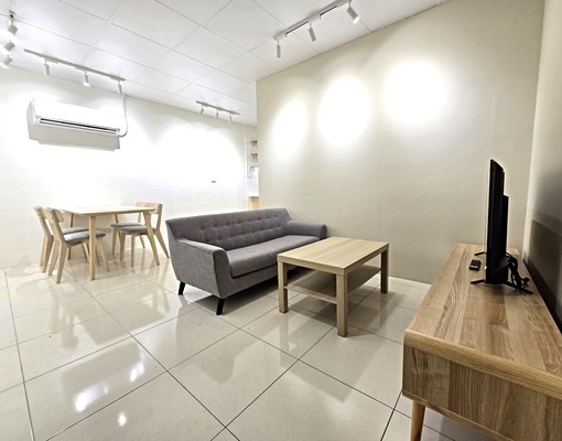 晴光商圈.雙城公園旁優質裝潢★可租補 - Image 1