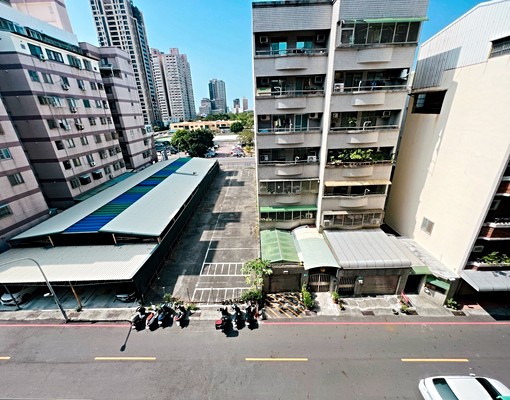 台南安平/三房有平面車位/屋主直租 - Image 9