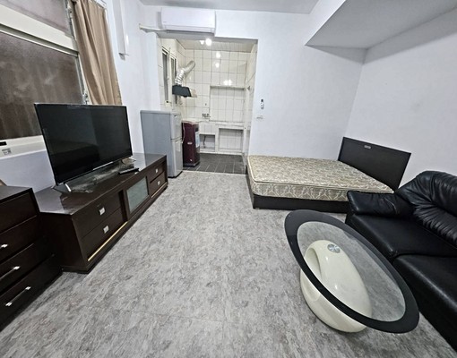 安樂市場1樓大套房有廚房機車停門口 - Image 2