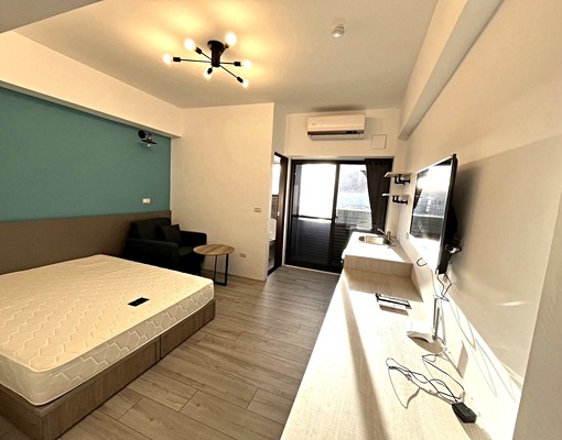 水湳、台電計費、獨立洗衣機、陽台超大套房 - Image 1