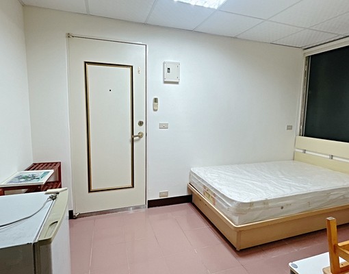 信義區單人套房/市政府3分鐘/地點超好 - Image 11