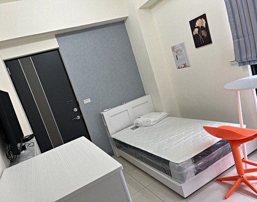 信義街-傢俱齊全🌺獨陽臺-高端寓所 - Image 1