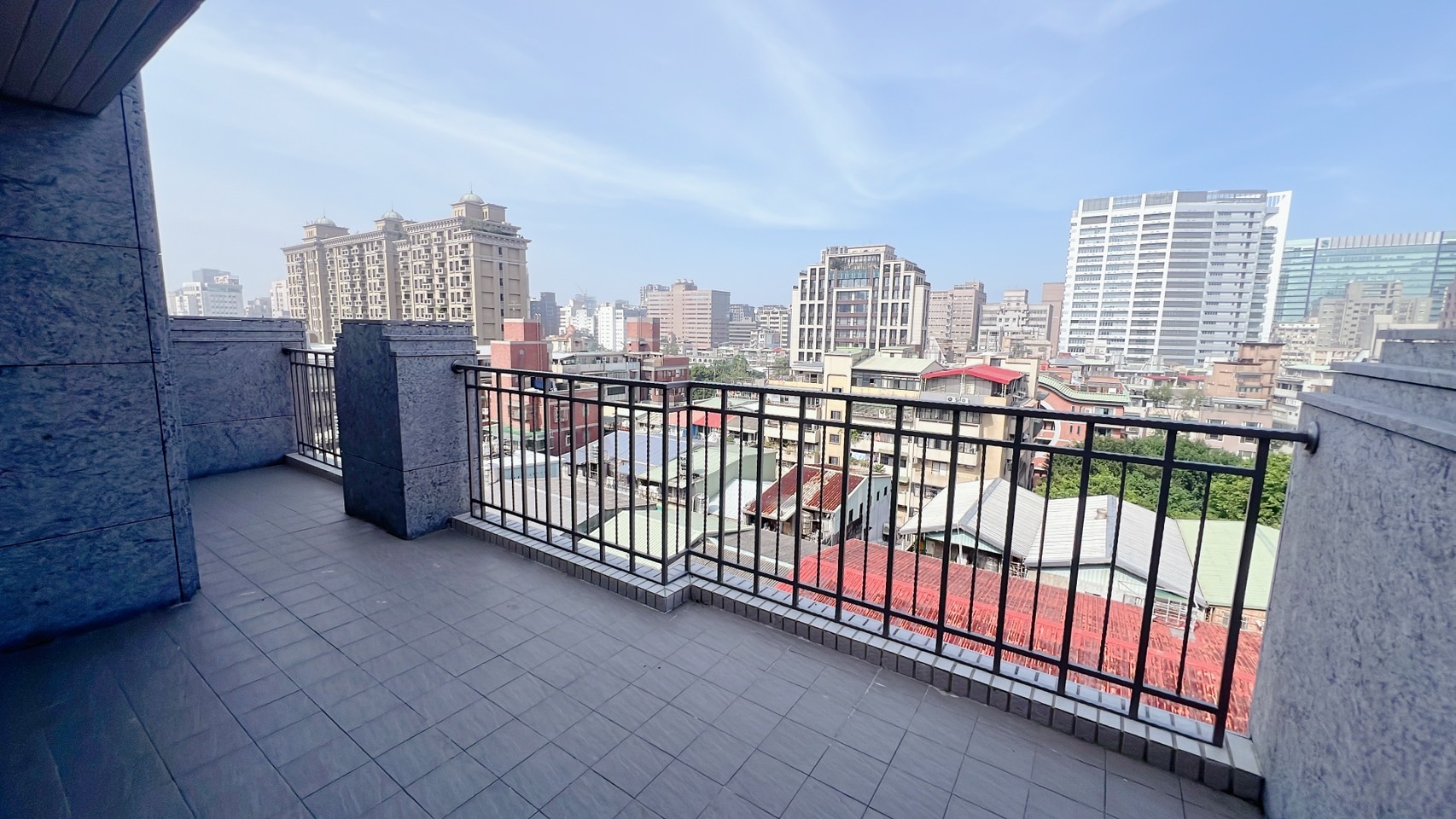 👌龍門大苑｜南京復興站｜📣全新露臺戶2房含車位