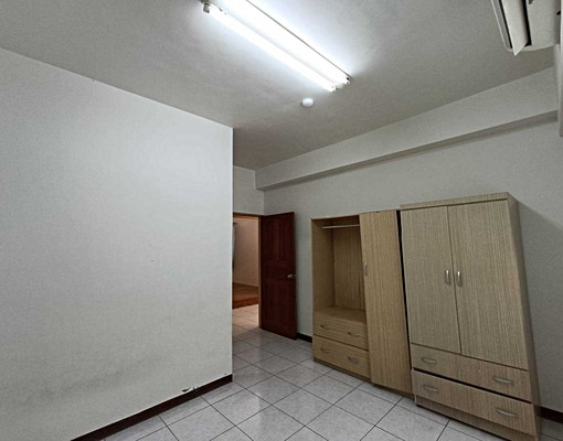新市近新和重劃區名人花園3房大樓 - Image 6