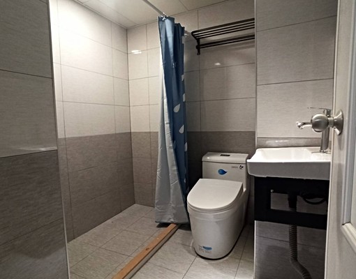 🏡帝王軒電梯華夏全新翻修三房🏡可租補 - Image 10