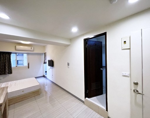 ★電梯管理員★獨洗大陽台★可租補★超大間★ - Image 4